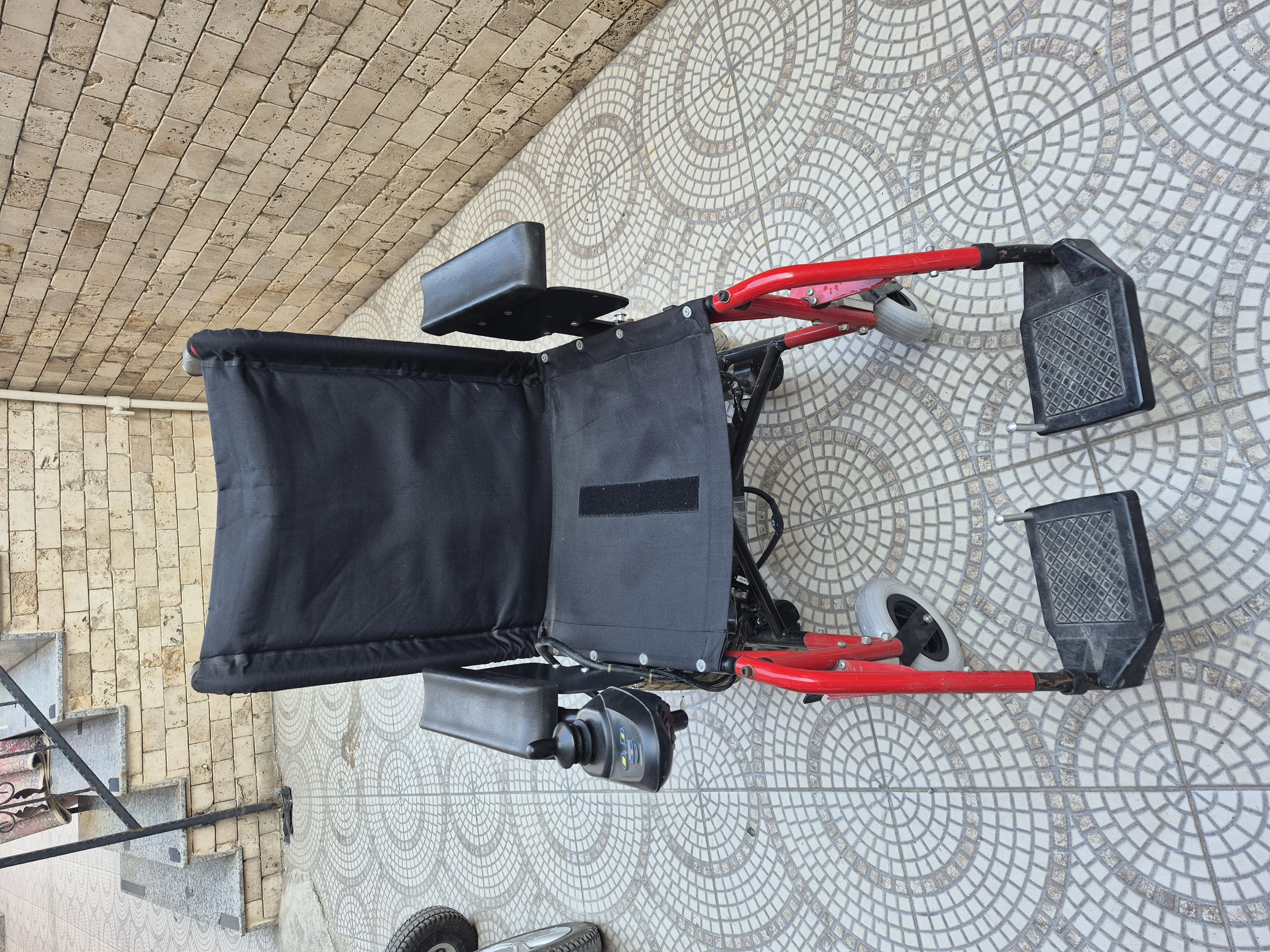 İkinci El Akülü Tekerlekli Sandalye