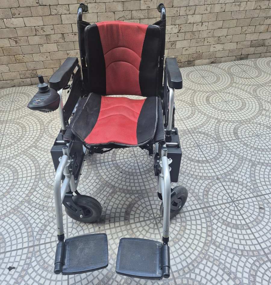  2. EL Akülü Tekerlekli Sandalye