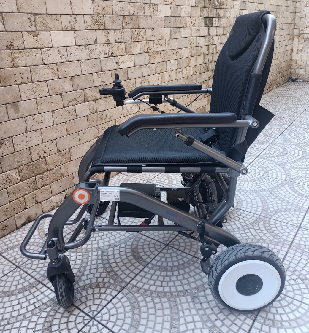 Kullanılmış Standart Akülü Tekerlekli Sandalye