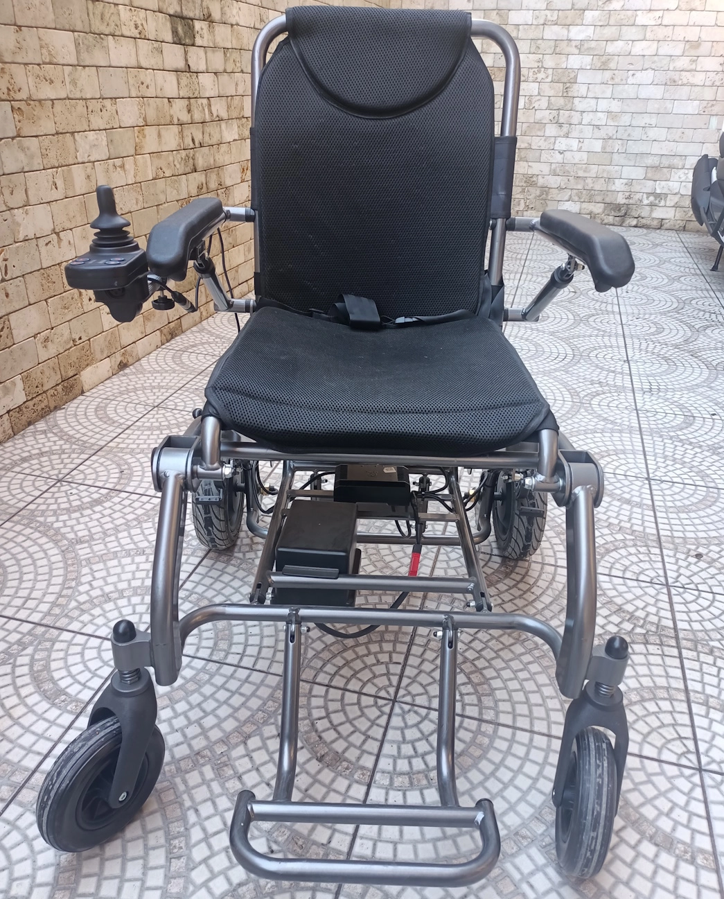 Kullanılmış Standart Akülü Tekerlekli Sandalye