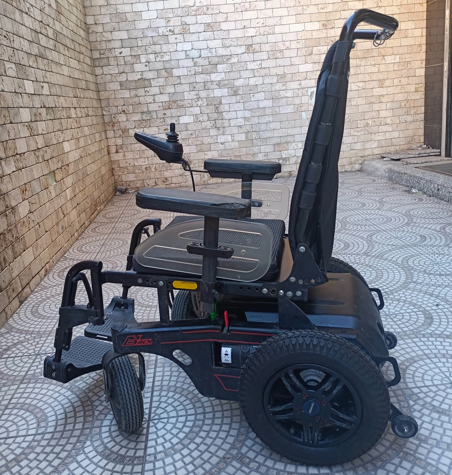 İkinci El Akülü Tekerlekli Sandalye