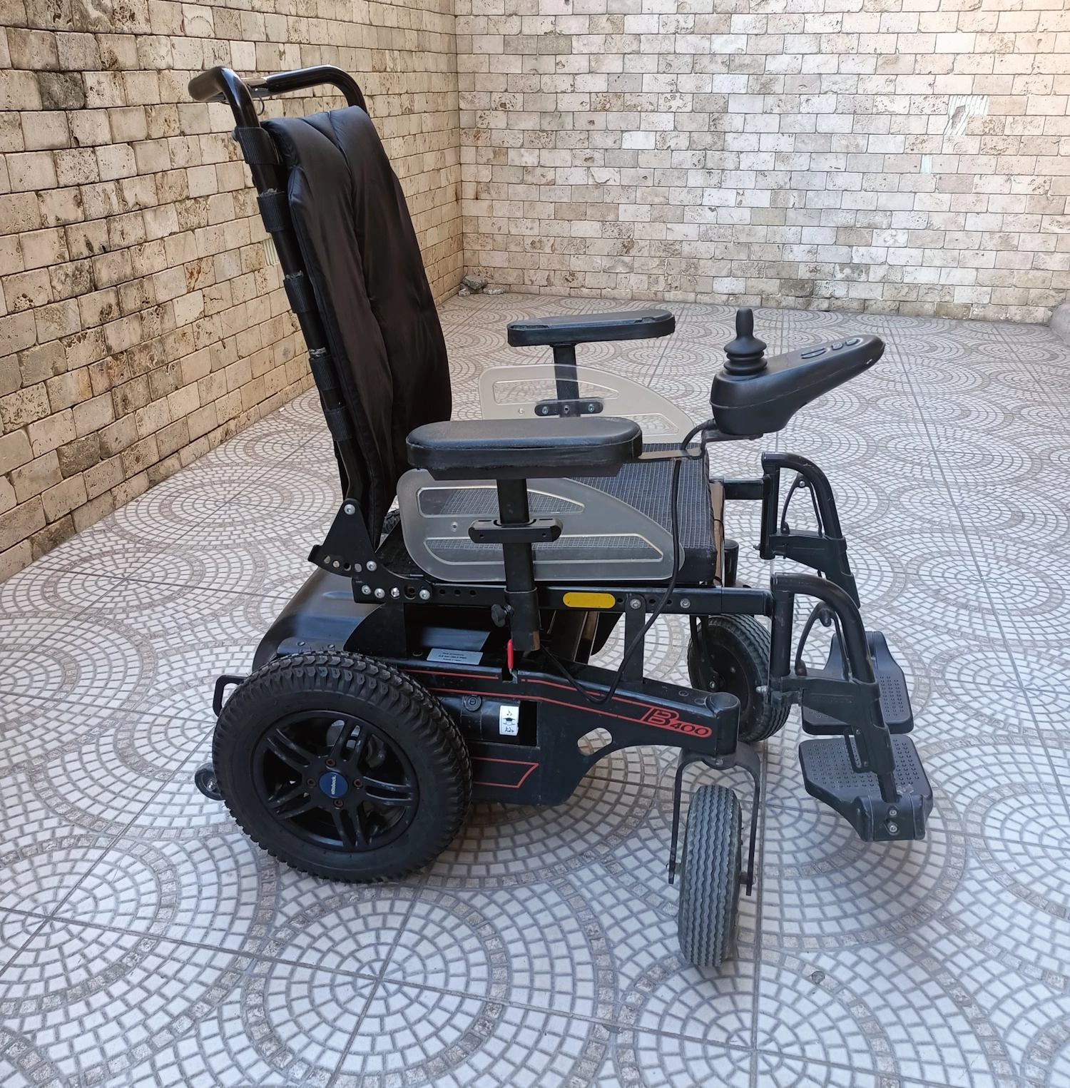 İkinci El Akülü Tekerlekli Sandalye